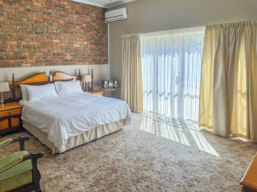3 Bedroom Property for Sale in Meerhof North West